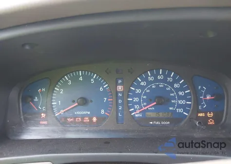 2002 Toyota Sienna Le z USA, uszkodzony, nr VIN 4T3ZF13C22U440155